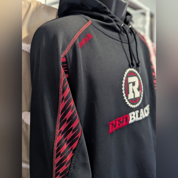 Ottawa Redblacks Black and Red Reebok Hoodie - Picture 6 of 11